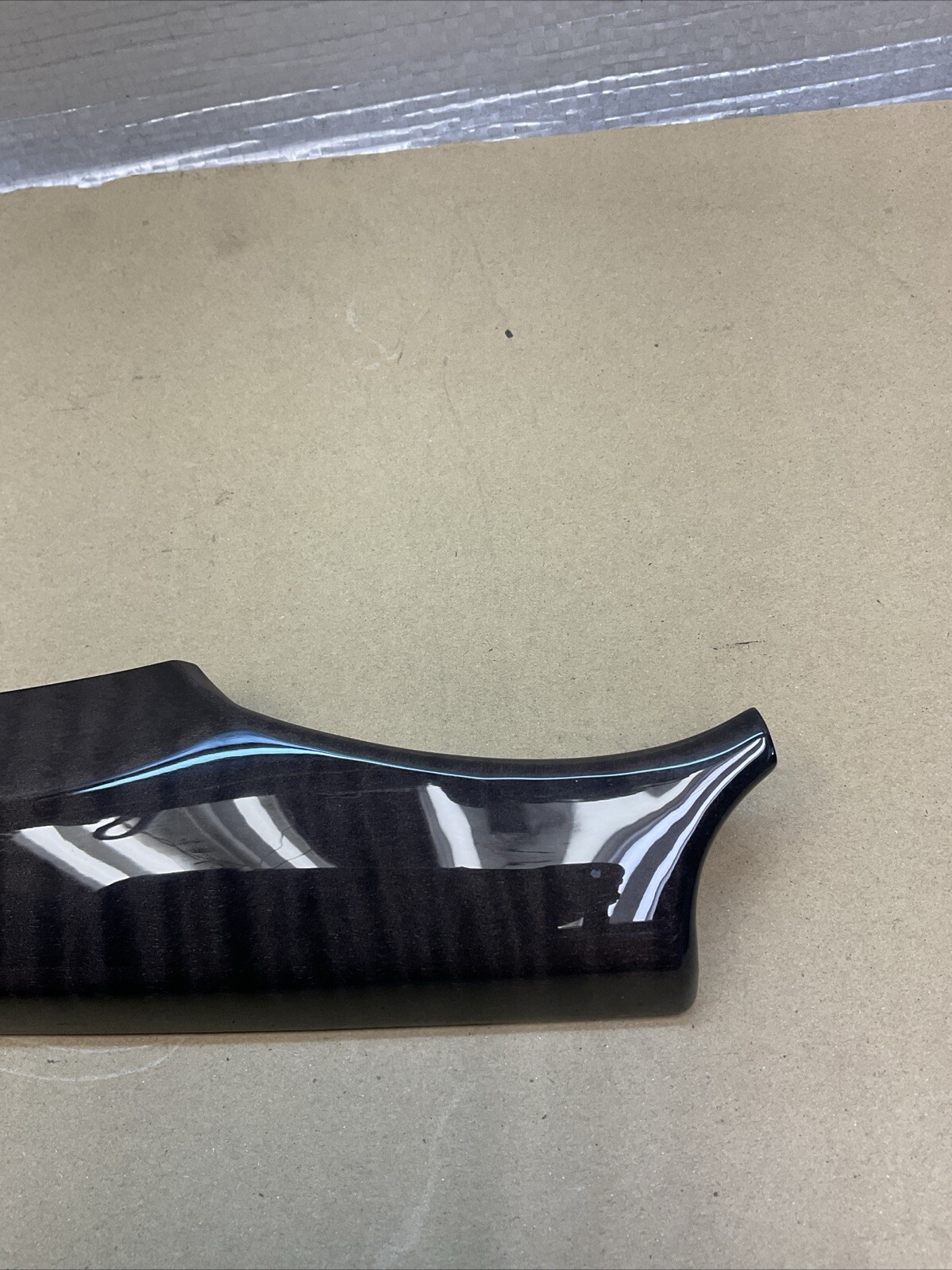 Maserati Quattroporte 2014-2020 LEFT Trim molding P/N 670015105