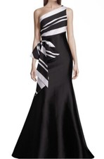 Sachin Babi Noir Rosalynn One Shoulder Bow Detail Evening Gown Dress Size 2 $895