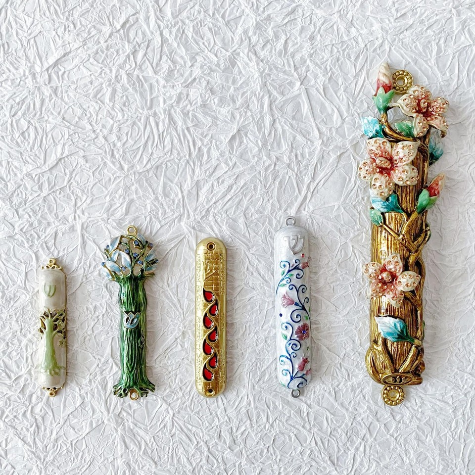 4.5 Inches HandPainted Mezuzah, Exquisite Enamel Design with Scroll