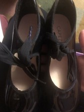 Girl s Capezio black tap dance shoes,size 13