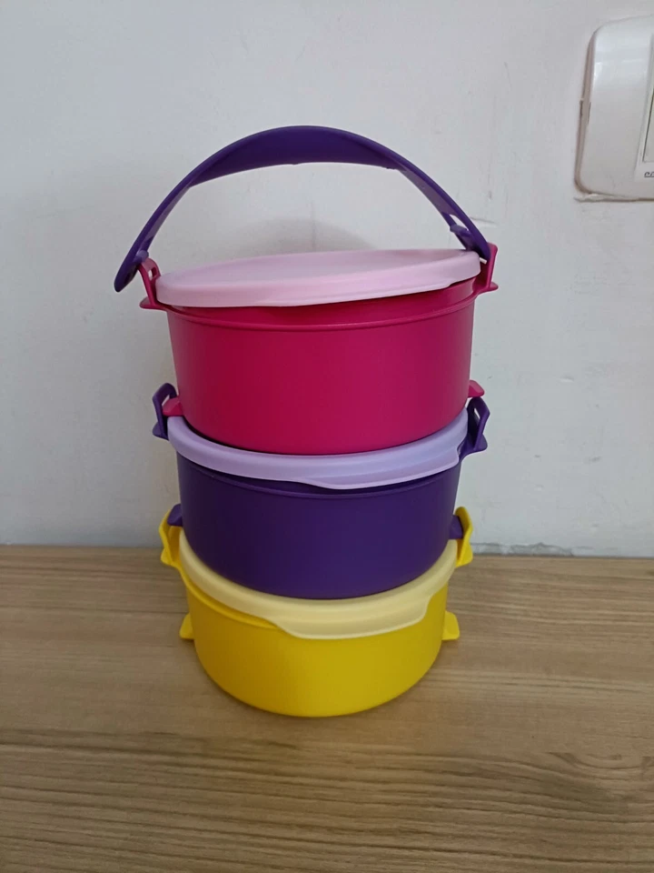 Tupperware Tupp Tiffin Three portion Spill Proof 500 Ml Capacity Lunchbox - Image 2 of 4