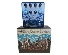 Earthquaker Devices Avalance Run V2 Stereo Delay/Reverb Pedal - Used