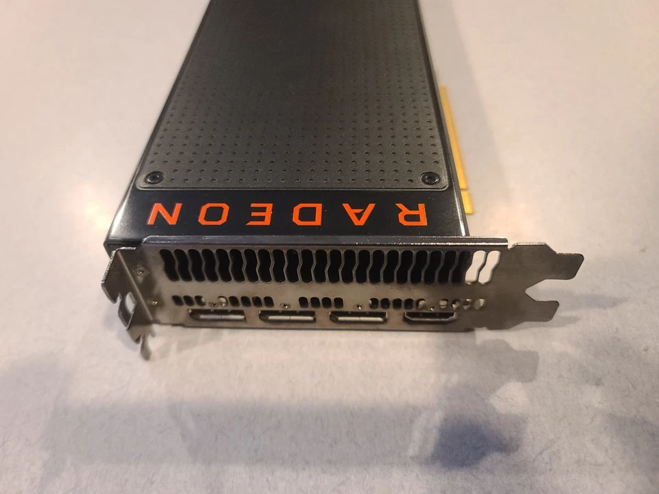 AMD Gigabyte Radeon Vega 64 8GB Video card - Image 3 of 4