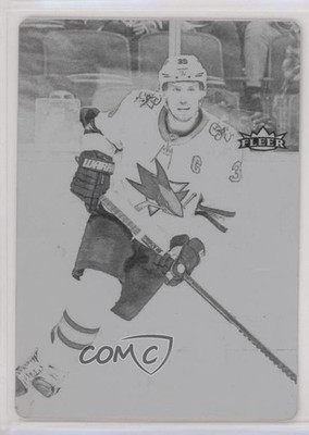 2021-22 Upper Deck Fleer Ultra Printing Plate Black 1/1 Logan Couture #181 0y8x
