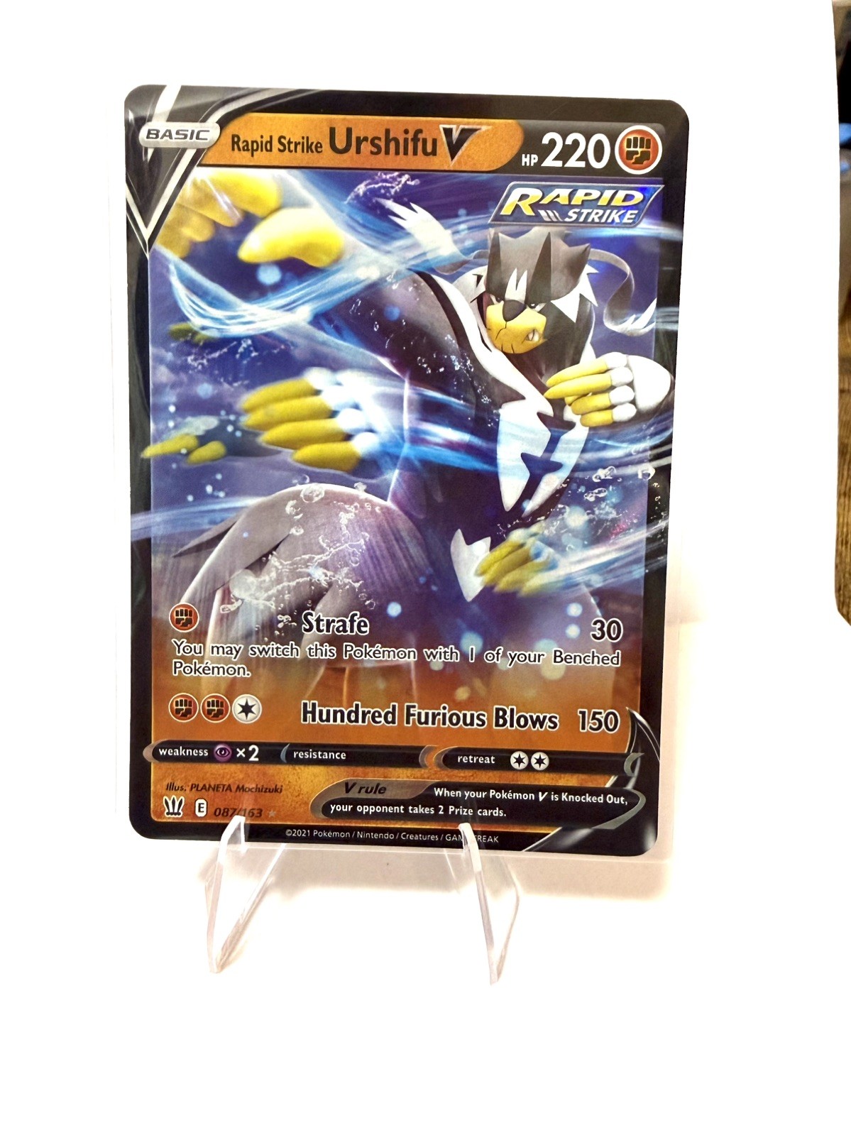 Rapid Strike Urshifu V 87/163 - Ultra Rare Battle Styles - Pokémon TCG - 