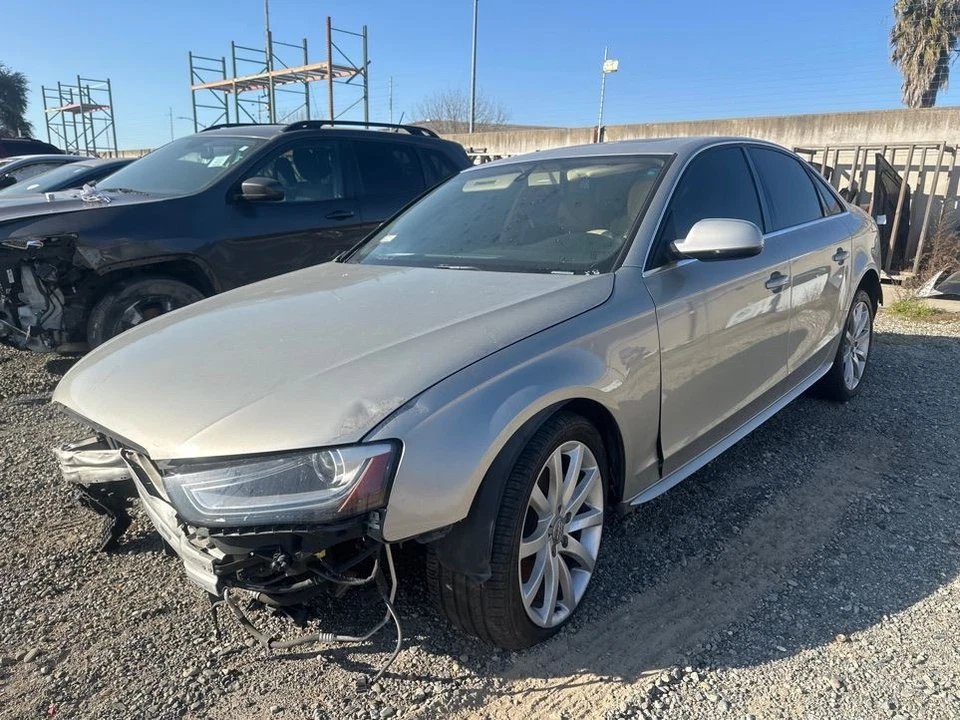 TRANSMISSION OIL COOLER 2014 AUDI A4 AUDI Foto 2 de 4