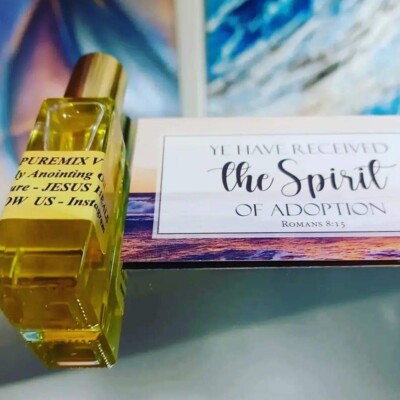 Holy Anointing Oil... Cinnamon, Calamus, Myrhh, Cassia, Olive Oil