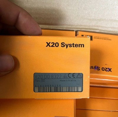 NEW B&R X20DO8322 Controller module