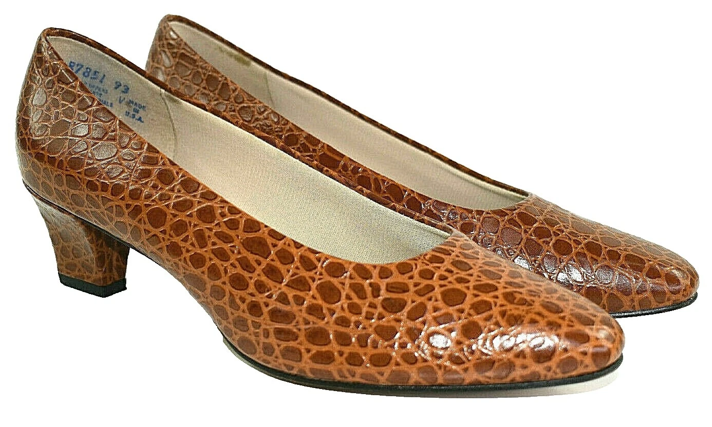 Parte superior de cuero sólido Hush Puppies Heels para Mujer