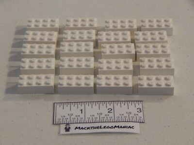 Lego 3861 Lego Champions Game 20 White Player 2x4 Bricks Lot