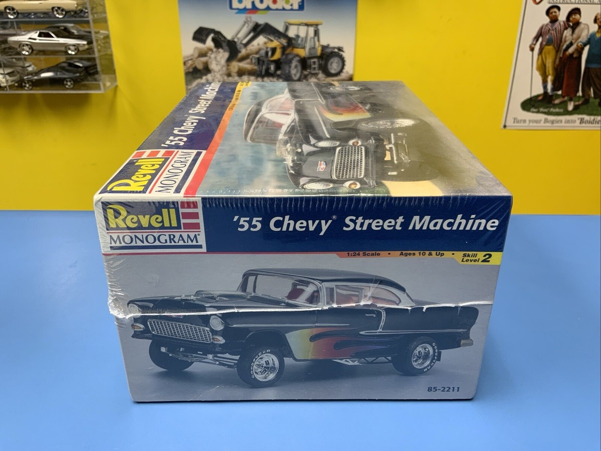 Revell Streetburner 55 Chevy Street Machine 1:24 Model Car Kit 85