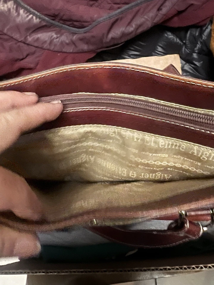 Vintage Etienne Aigner Classic Dark Brown Leather Shoulder Bag - Image 4 of 4