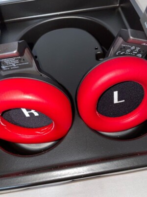 Persona 5 Wireless Headphone P5 SAKURA FUTABA Edition AKG K845BT