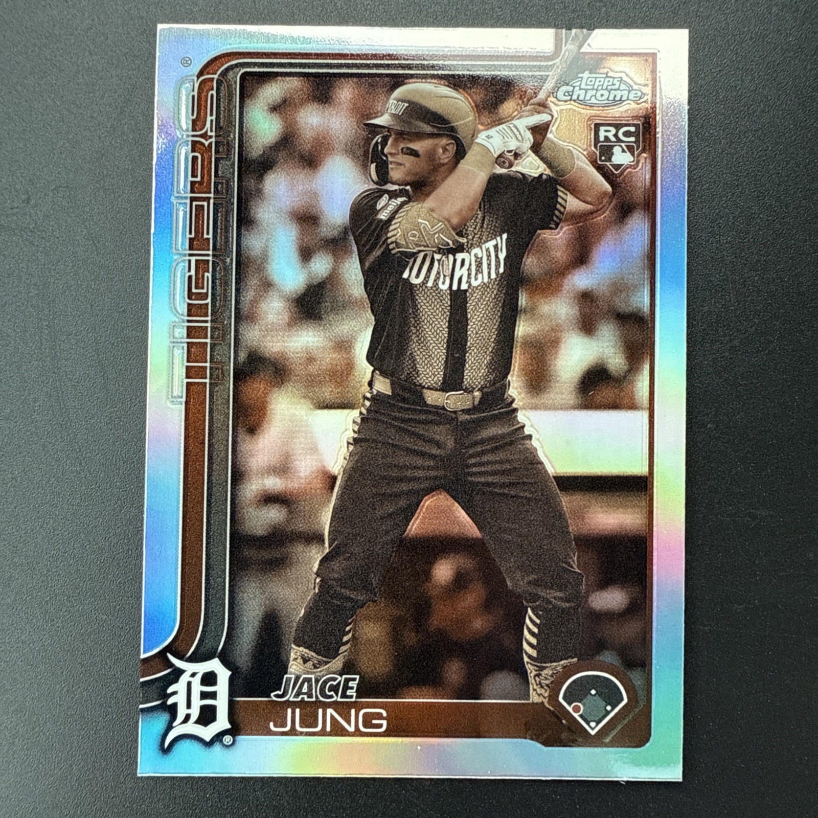2025 Topps Chrome Sepia Jace Jung RC #225 Rookie Card 