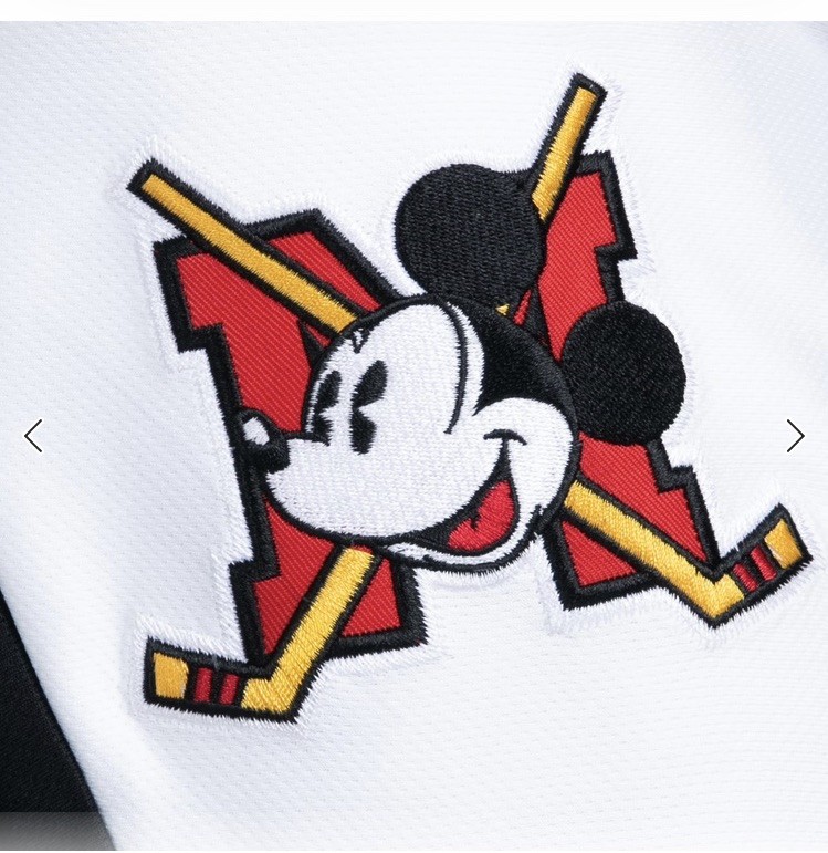 NWT New Disney Parks XL Mickey 28 Striped Sleeve Hockey Jersey