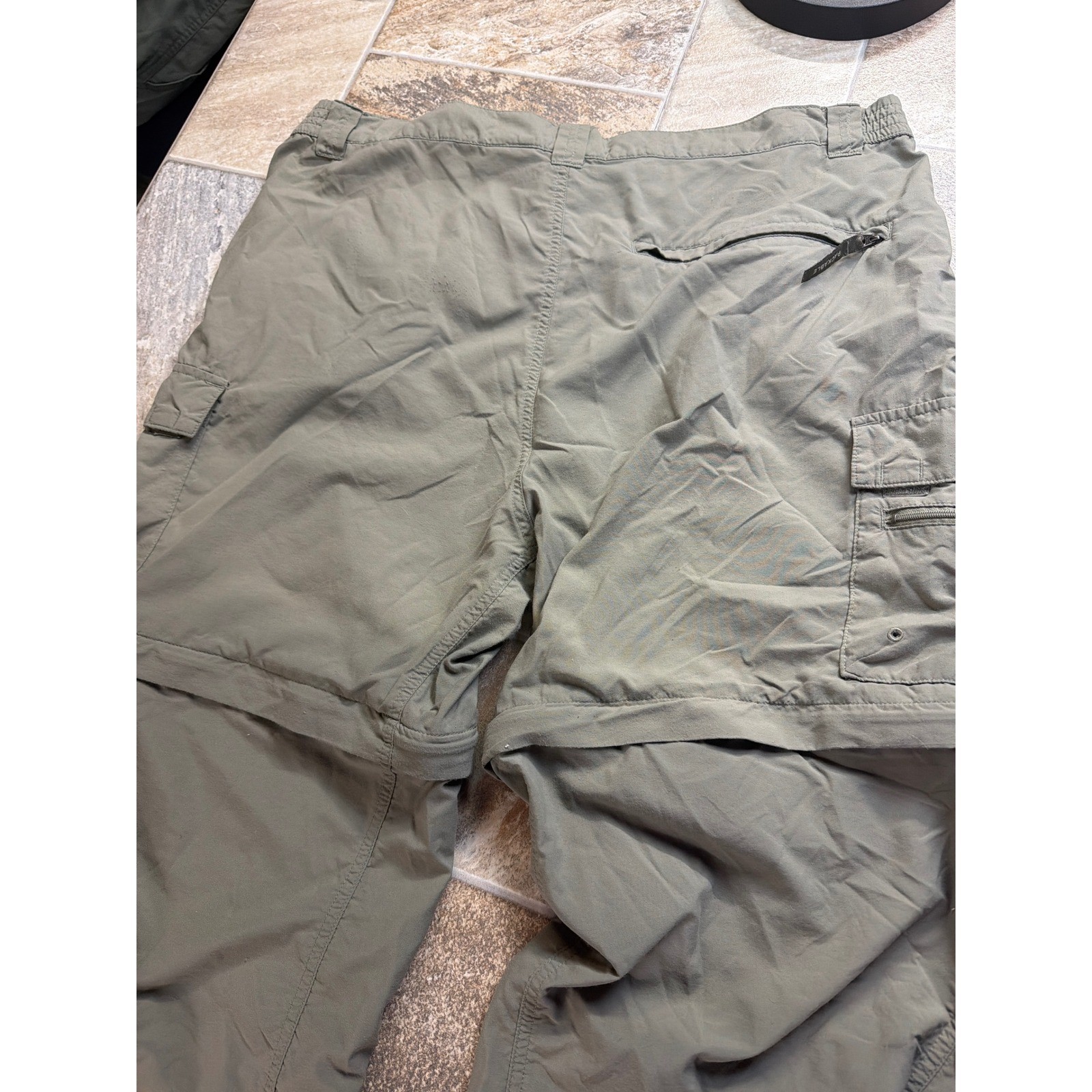 Columbia Titanium Convertible Hiking Pants Zip Off Legs Khaki XL thumbnail 5