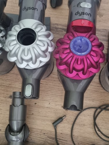 X4 Dyson Handheld Vacuum Cleaners And Accessories, Parts Only - Picture 10 of 13