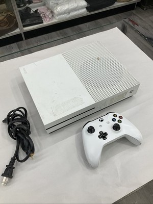 Microsoft Xbox One S White Home Console HDMI Model 1681 Controller