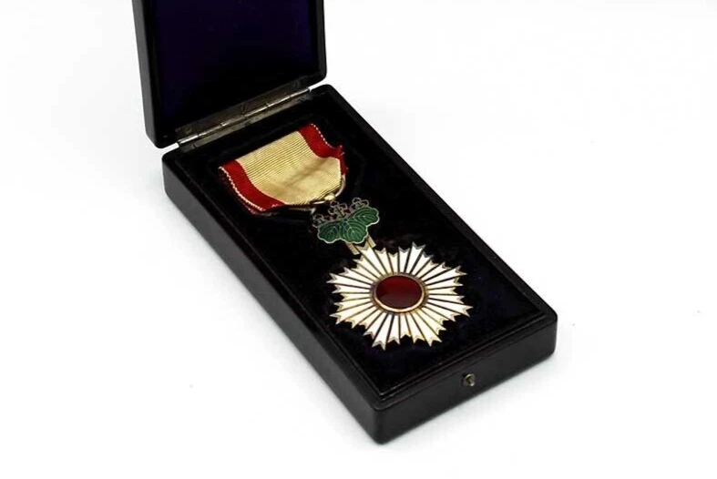 旭日勋章| eBay