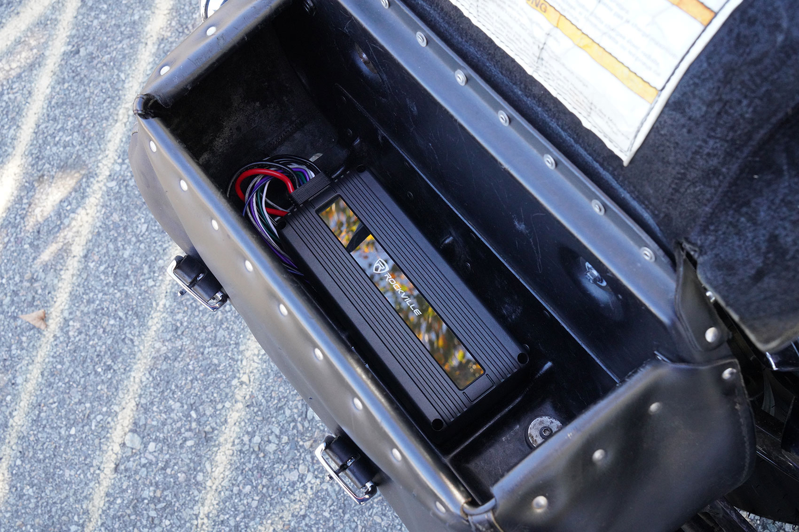 Rockville ATV220 2-канальный UTVмотоциклетный Bluetooth-усилитель IP65 Комплект проводов для усилителя