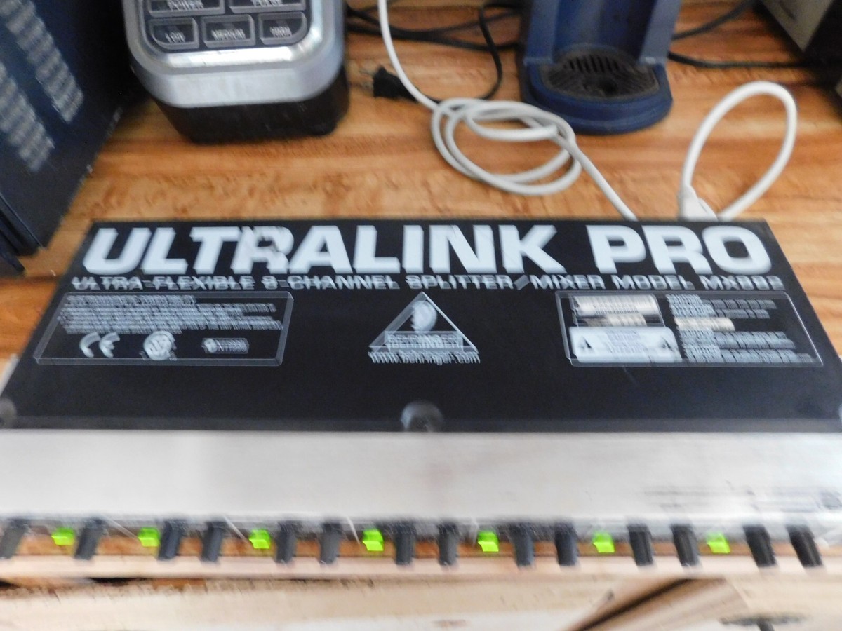 ULTRALINK PRO MX882 8チャンネルスプリッター・ミキサー Amazon.com: Behringer ULTRALINK PRO MX882 Ultra-Flexible 8