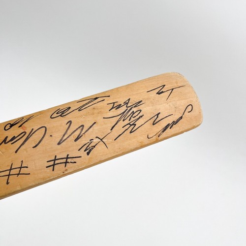 Signed Kookaburra Mini Handcrafted Bubble Cricket Bat - Picture 6 of 11
