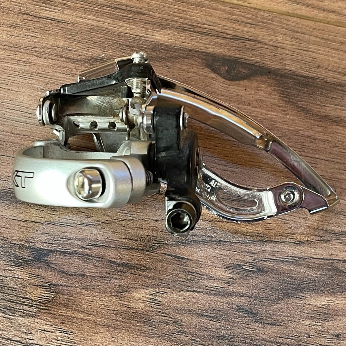 DERAILLEUR VTT MTB velo dh shimano saint FD-M815 34,9 mm