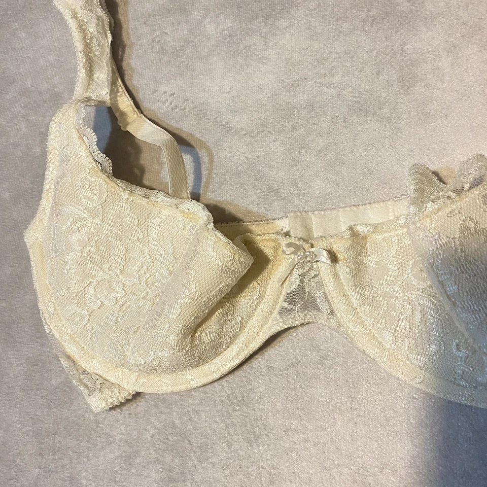 Vintage Jezebel Underwire Half Cup Lacey Pearl Bra Size 34D 0472 Brassiere - Image 2 of 4