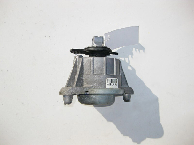 Mercedes-Benz A2122403617 Engine mount M278 V8 4.6l left E-Class  