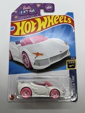 HOT WHEELS HW SCREEN TIME BARBIE EXTRA IN WHITE 3/10 OR 57/250