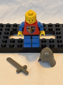 Lego Crusader Axe Knight Minifigure Castle cas108 6062 6080 CMF Lot Rare Vintage