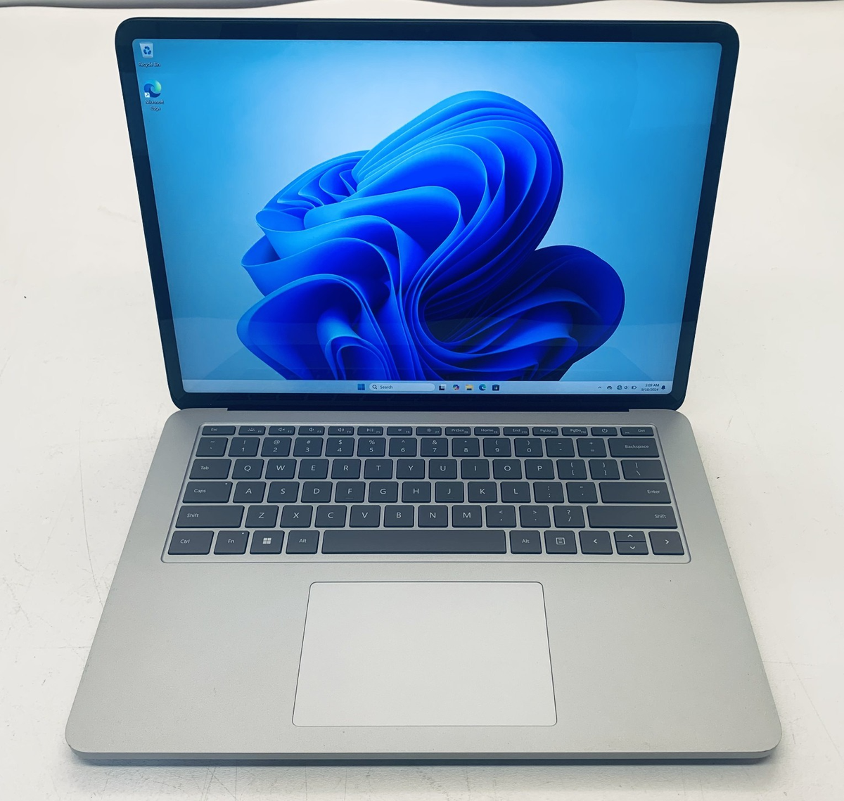 Microsoft Surface Laptop Studio Touch i7-11370 32GB RAM 1TB SSD