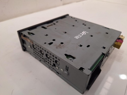 2014 SKODA OCTAVIA Mk3 (5E) OEM Radio/CD/Stereo Head Unit - Picture 9 of 12