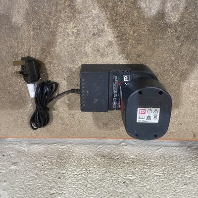 Performance Power Pro 9704 Ladegerät mit 14,4V Akku für Akku-Elektrowerkzeug