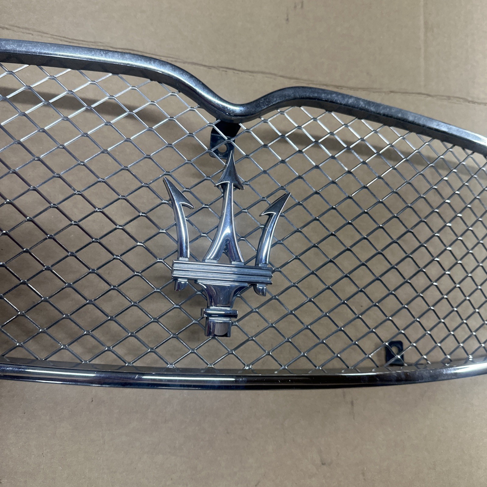 03-08 Maserati Quattroporte Front Upper Radiator Bumper Grill Grille Chrome OEM