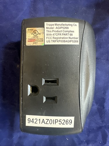 Tripp Lite Traveler Portable Surge Protector Laptop/Notebook/Phone 1050 Joules - Picture 7 of 11