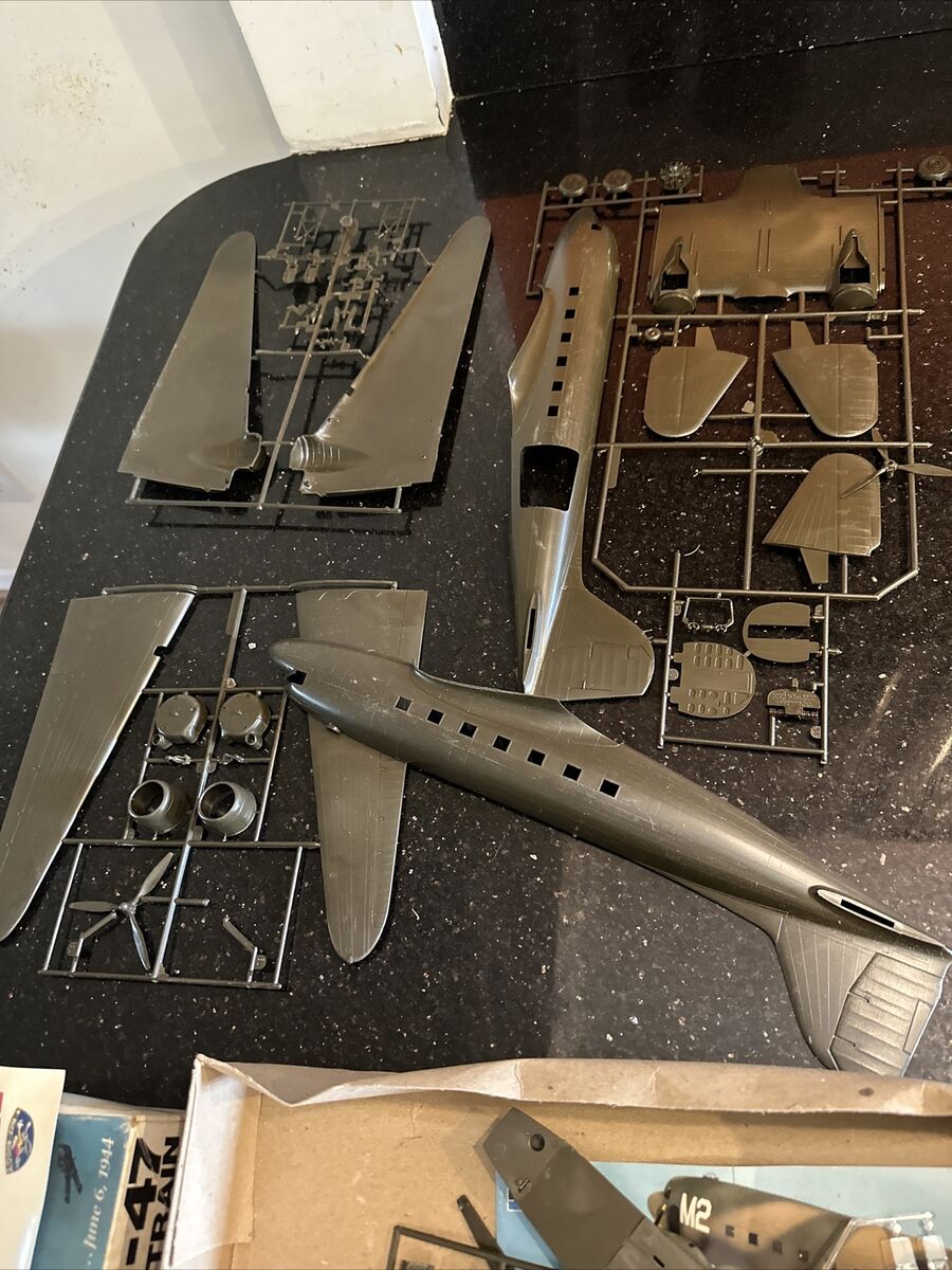 1978 Monogram C-47 Skytrain 1/48 Scale Model Kit 5603 for 1978 Monogram C-47 Skytrain 1/48 Scale Model Kit 5603 for