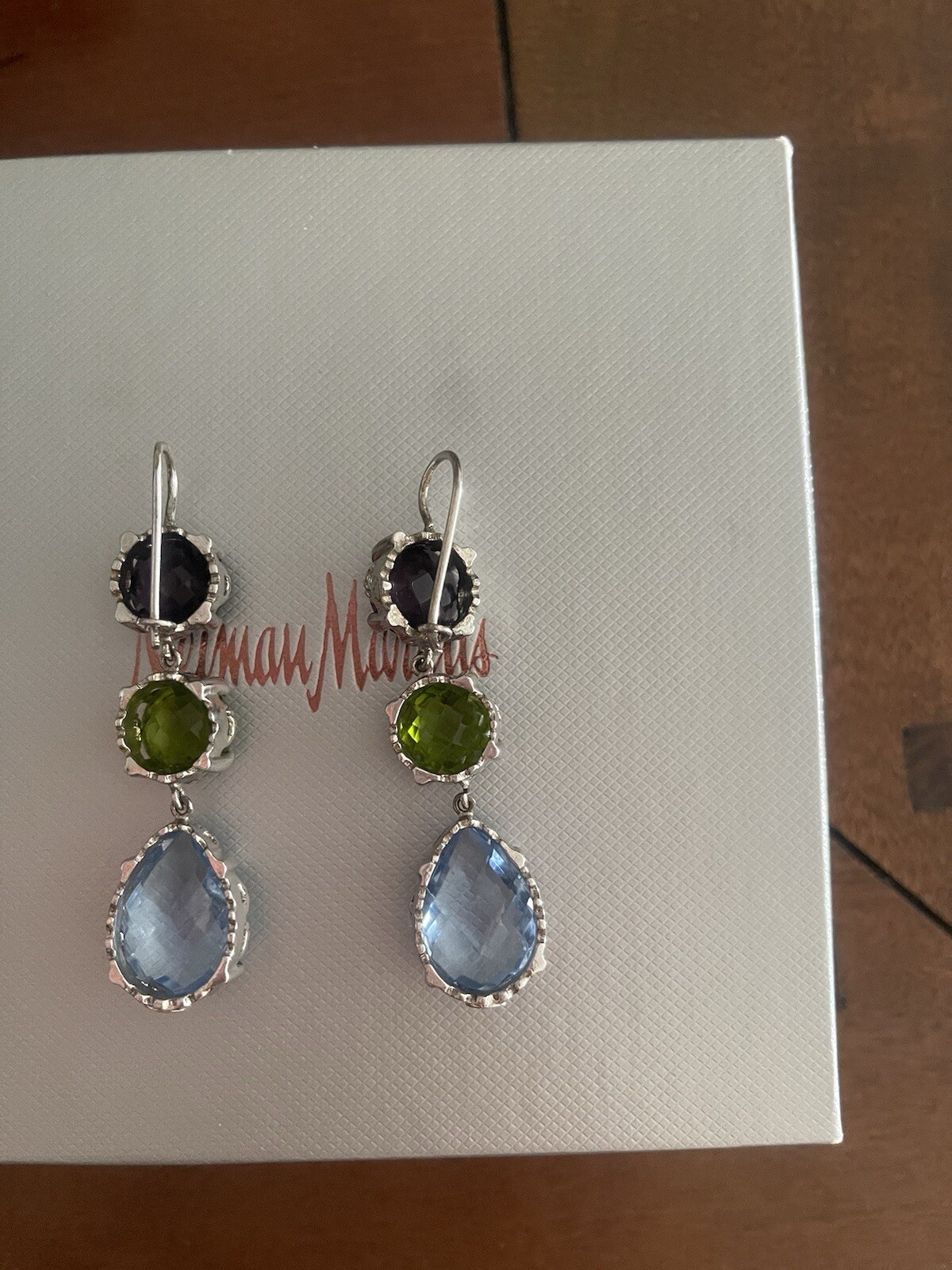 Picture 2 of 3