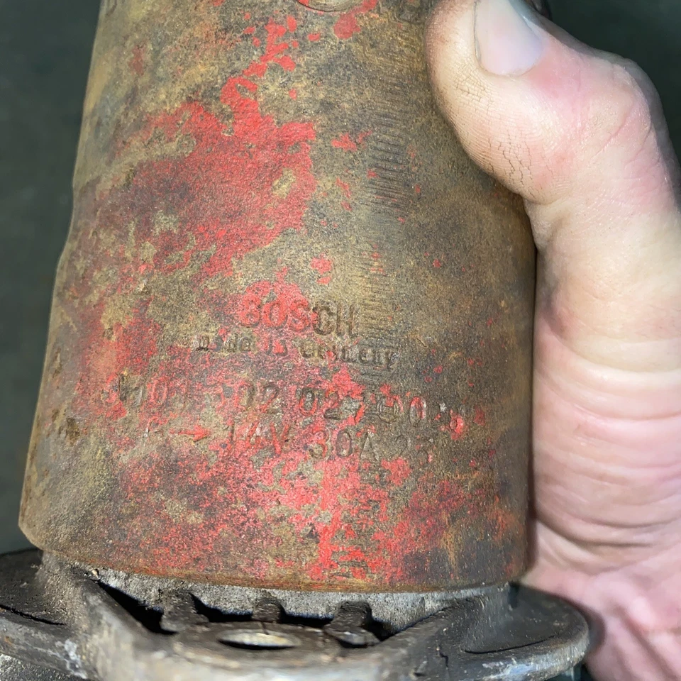 Volvo 1800 122 122s 142 Amazon 1962-68 generador Dynamo 0 101 302 027 Foto 2 de 4