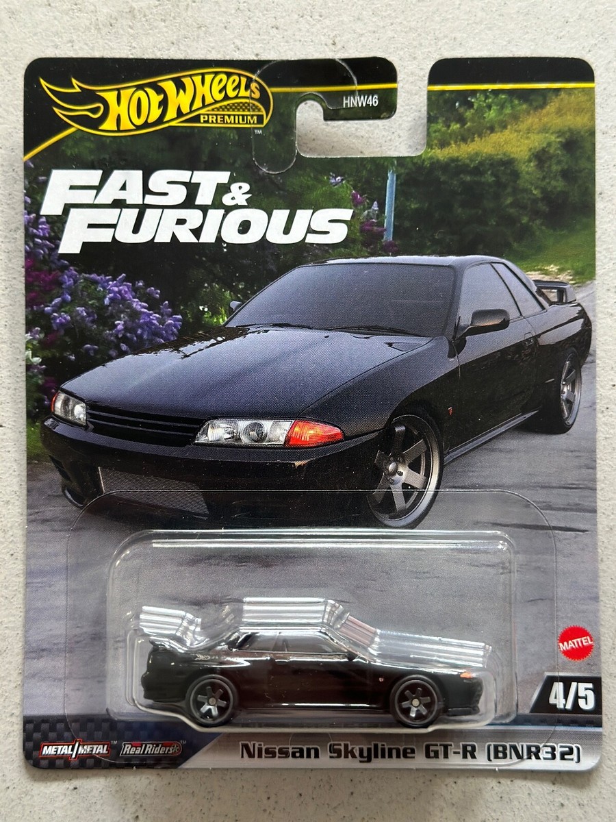 8個 ホットウィール Skyline GT-R BNR32 NISMO Amazon.com: Hot Wheels Nissan Skyline GT-R (BNR32), Black