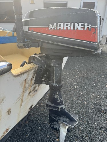BOAT 15. 8 HP MARINER VIDEOS MOTOR RUNS REGO ON BOAT VIDEO SHOWING MOTOR RUNNING - Picture 9 of 11