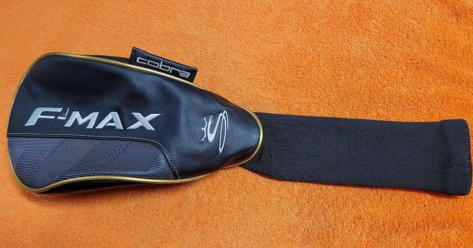 The Formula Headcover main image 0