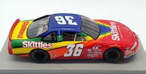 Ertl 1/18 Scale 7371 -1997 Pontiac Grand Prix Stock Car Nascar - #36 Skittles - Picture 4 of 5
