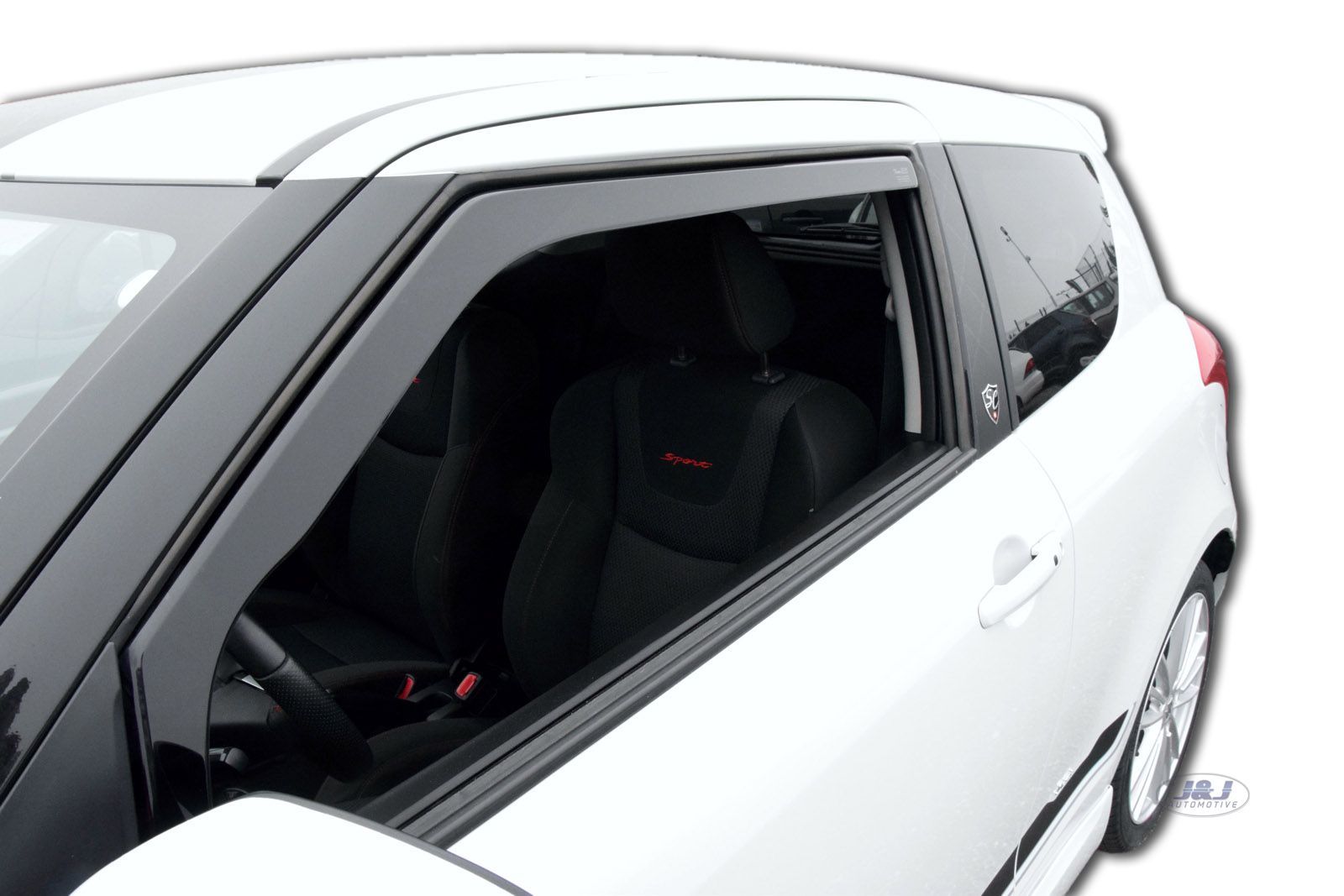 Déflecteurs d'air teintés HEKO pour Suzuki Swift design épuré