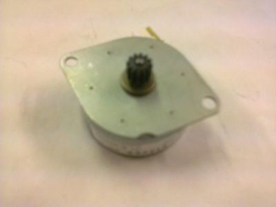 RM1-5418 PS FarblaserJet ENT 500 M551 Heber Antriebsmotor