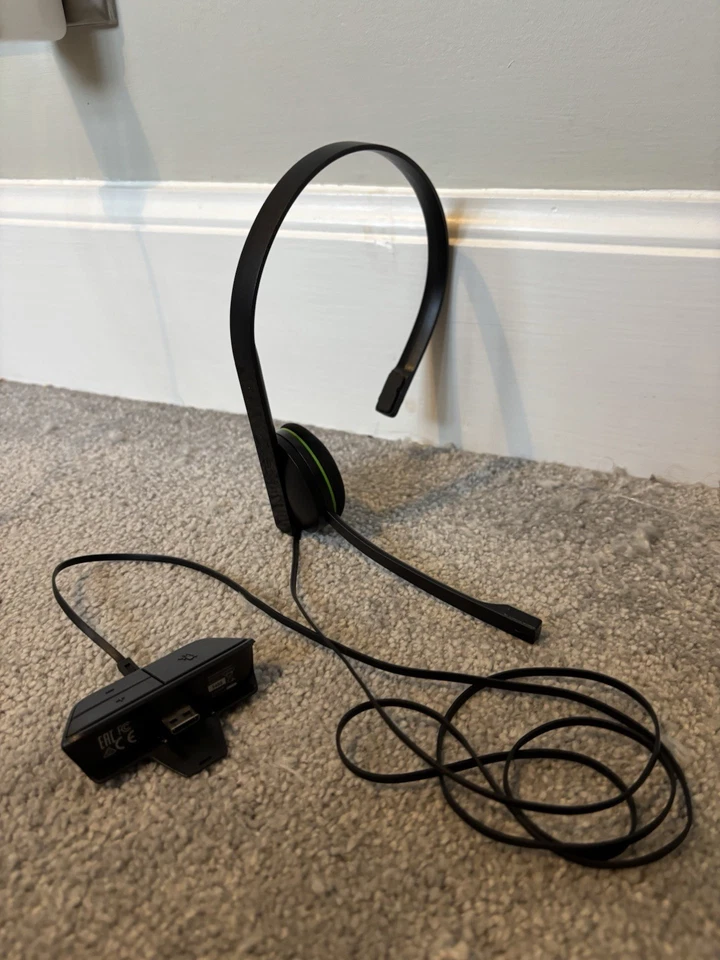Microsoft Xbox One Chat Headset Fat S X Series Cuffie Originali  - Immagine 2 di 4