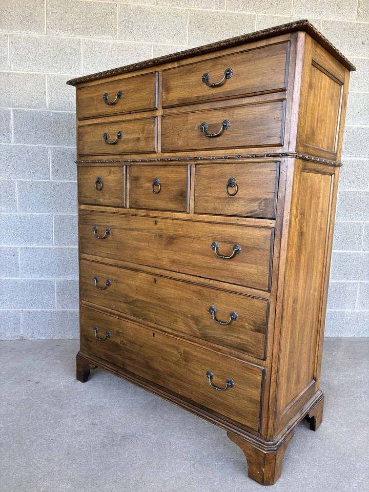 LEXINGTON SOUTH LIVING COLLECTION 8 CAJONES COFRE ALTO Foto 3 de 4