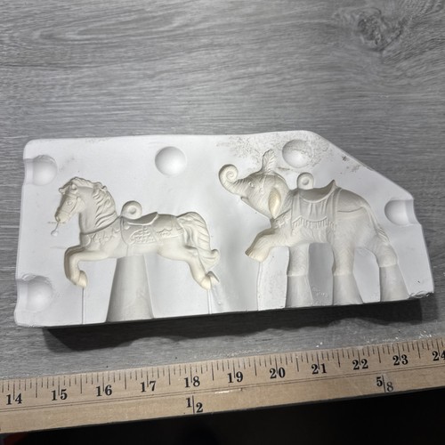 Stampo in ceramica 1113 ornamenti elefante e cavallo Albertas 1989 vintage - Foto 3 di 8