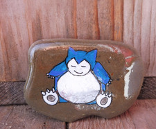 bemalter Stein🌷Pokemon🍀RALAXO🍀Glücksstein Unikat Glücksbringer Kunst UNIKAT