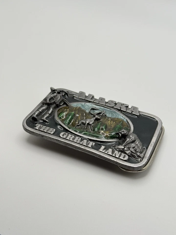 VTG 1983 “ALASKA THE LAST FRONTIER” PEWTER BELT BUCKLE SISKIYOU BUCKLE CO. INC - Image 3 of 4